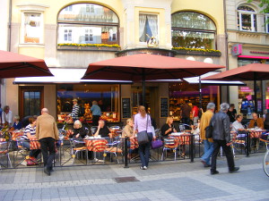 Bild - Cafe Cron und Lanz in Göttingen Bild - Cafe Cron und Lanz in Göttingen