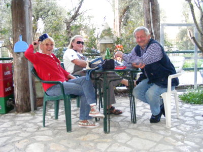 Biertrinken mit Kochtopf10